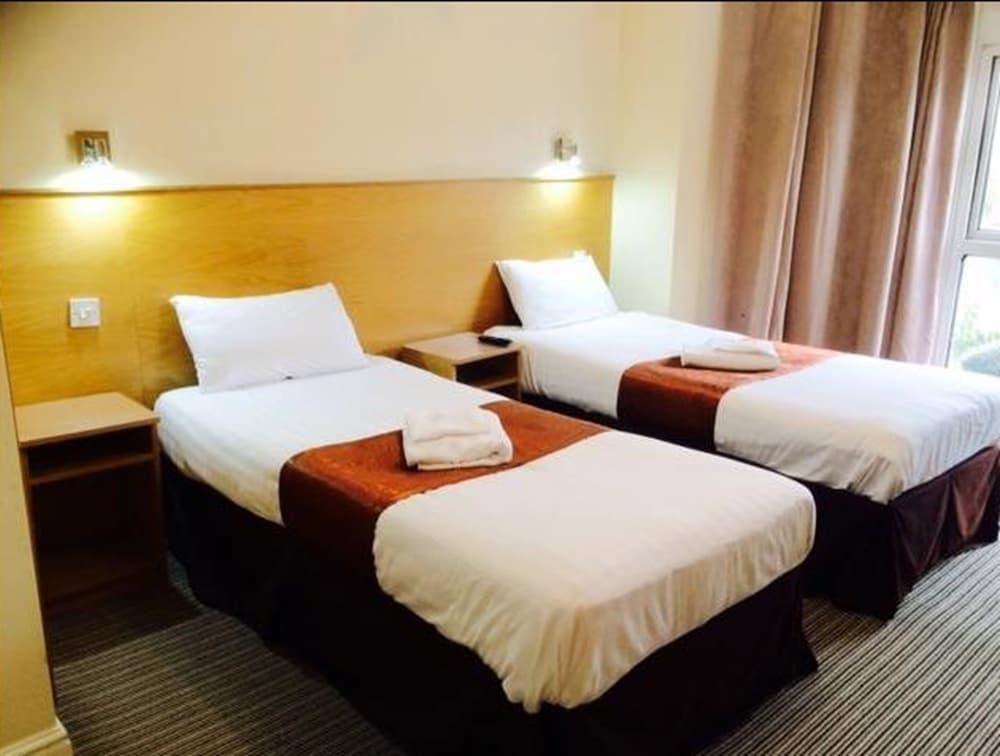 West Cromwell Hotel photo 4