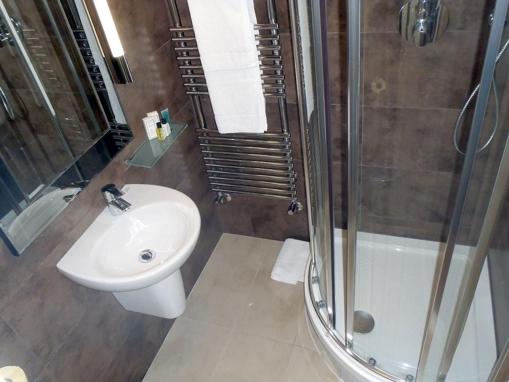 Arosfa Hotel London by Compass Hospitality photo 2