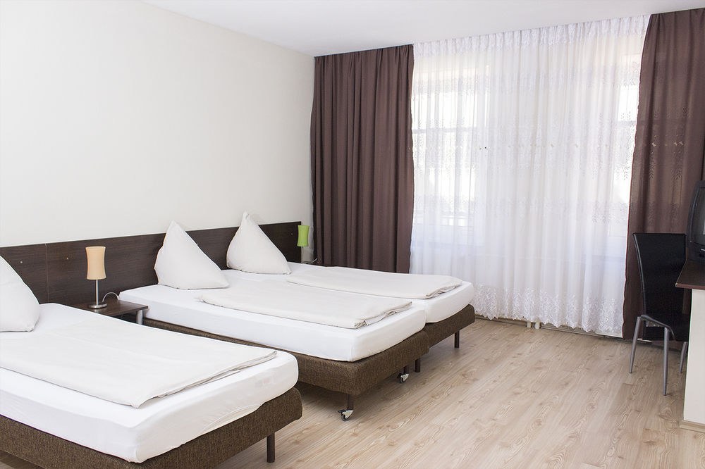 Hotel Pension Victoria photo 2