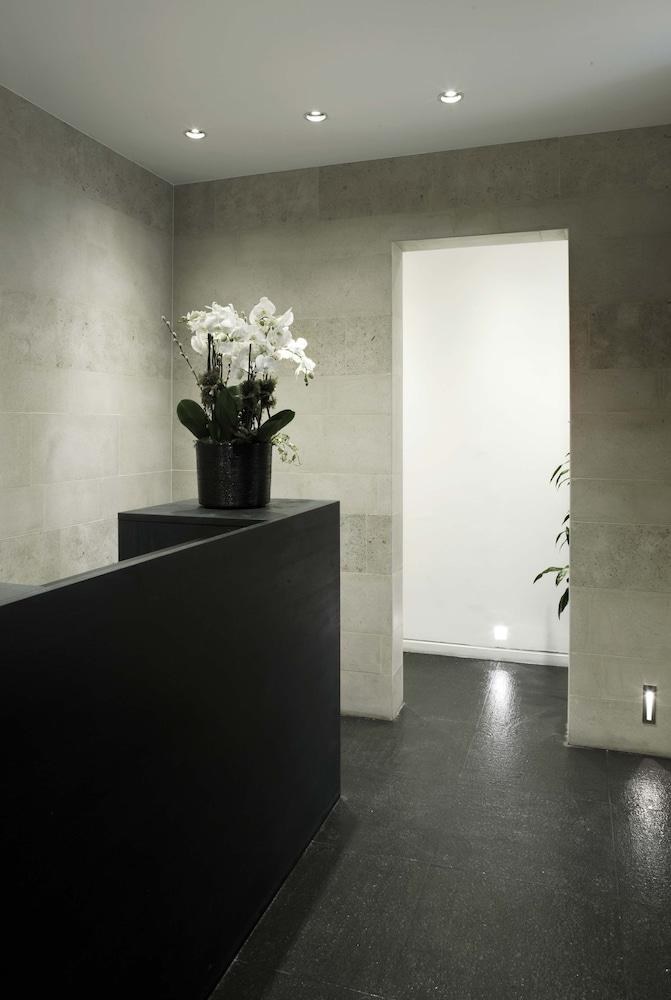 HAVERSTOCK HOTEL photo 3