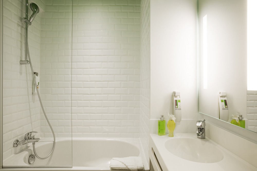 ibis Styles Paris Buttes Chaumont photo 1
