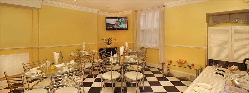 Classic Hyde Park Hotel