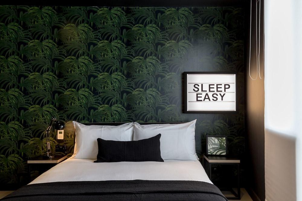 Kip Hotel photo 2