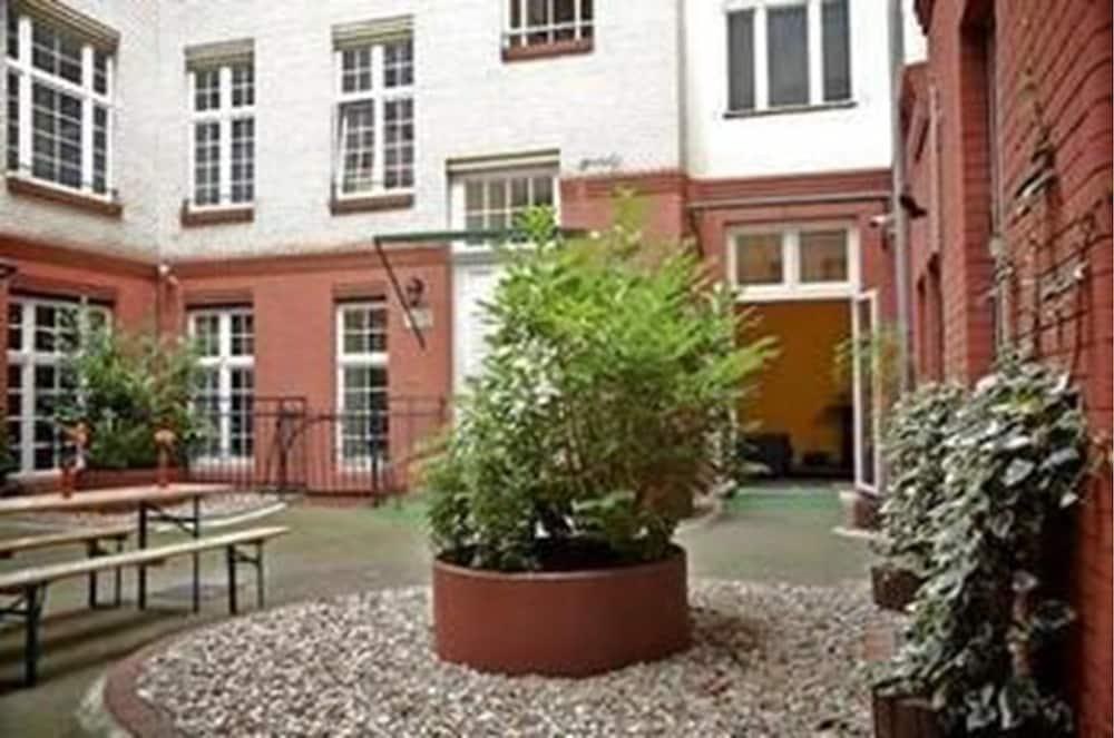 Erlanger Hof photo 3