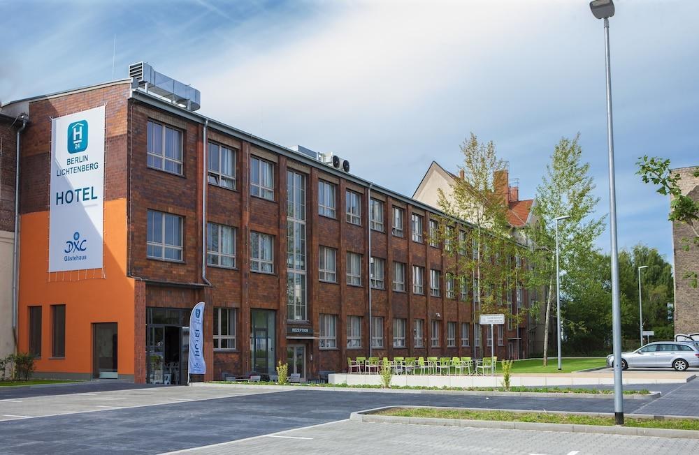 H24 Berlin Lichtenberg photo 3