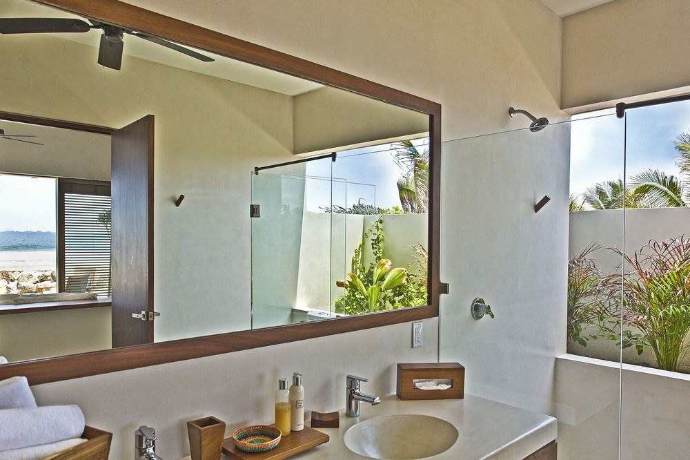 Marea Beachfront Villas