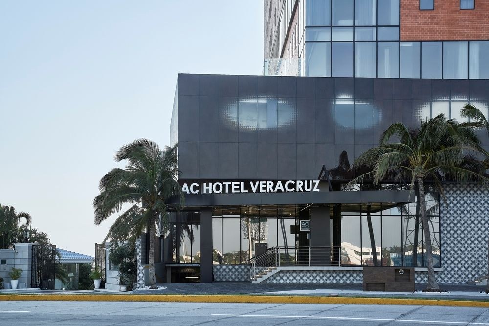 AC HOTEL VERACRUZ photo 2