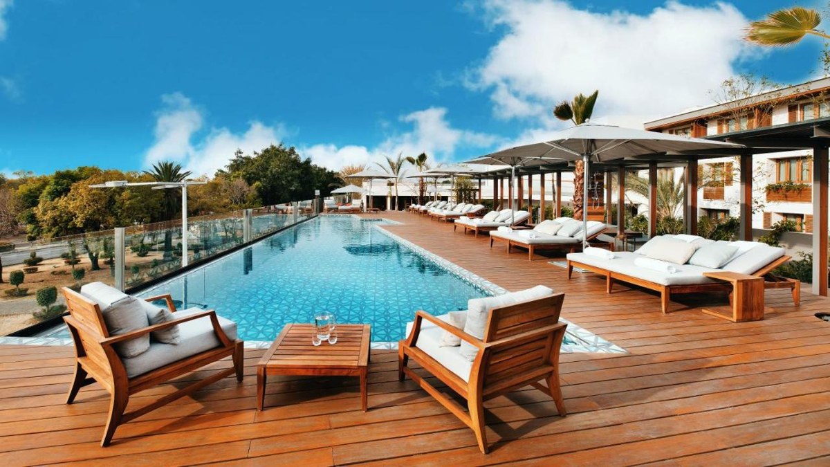 CARTESIANO BOUTIQUE & WELLNESS