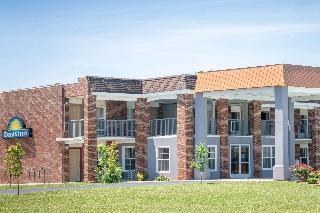 Days Inn by Wyndham Cave City photo 3