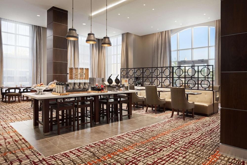 Hilton Garden Inn Charlotte/SouthPark photo 3