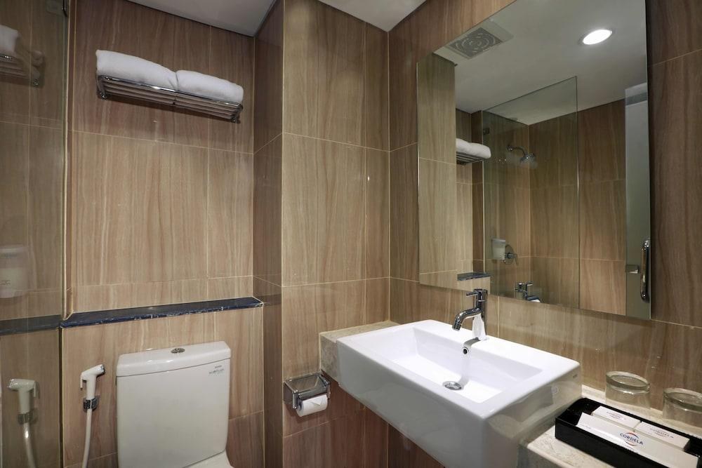 GRAND CORDELA HOTEL BANDUNG photo 2