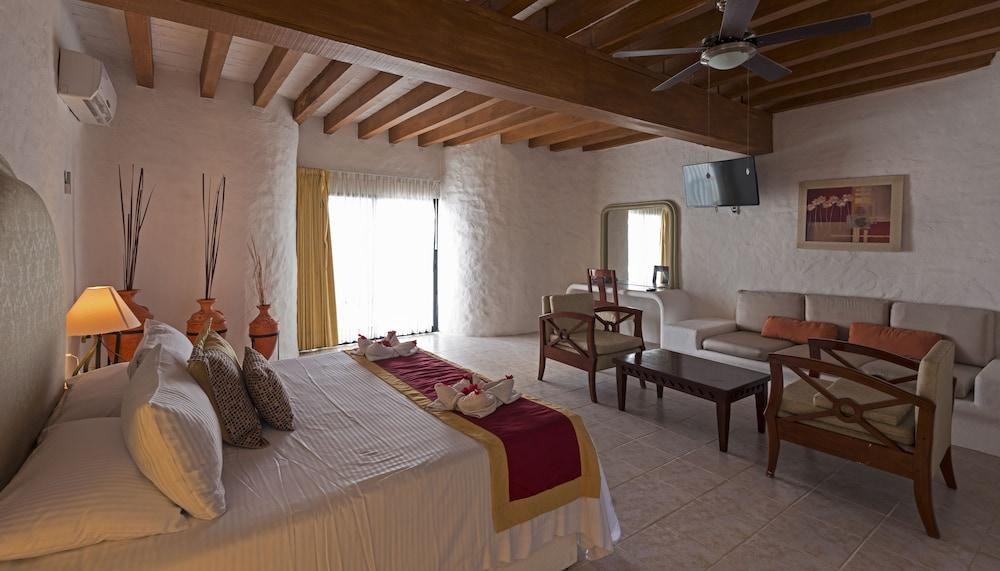 Hotel Punta Serena & Resorts - Adults Only photo 2
