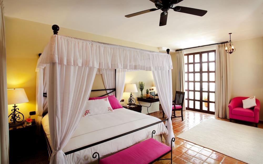 Guaycura Boutique Hotel Beach Club & Spa photo 2