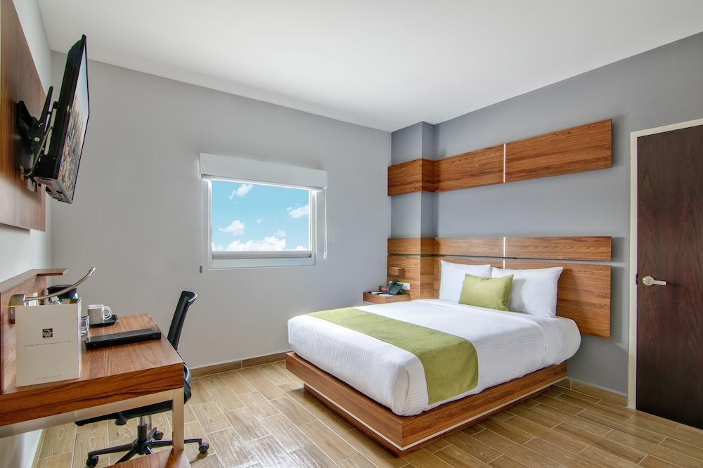 Sleep Inn Tijuana photo 4