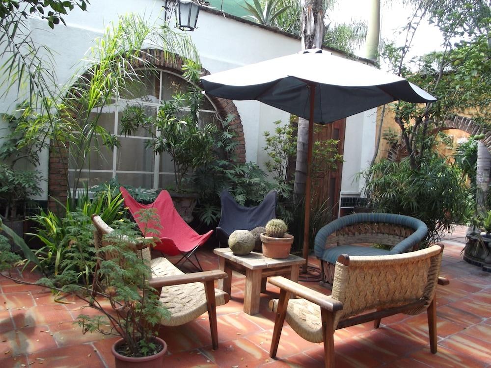 HOTEL GALERIA CASA TLAQUEPAQUE photo 2