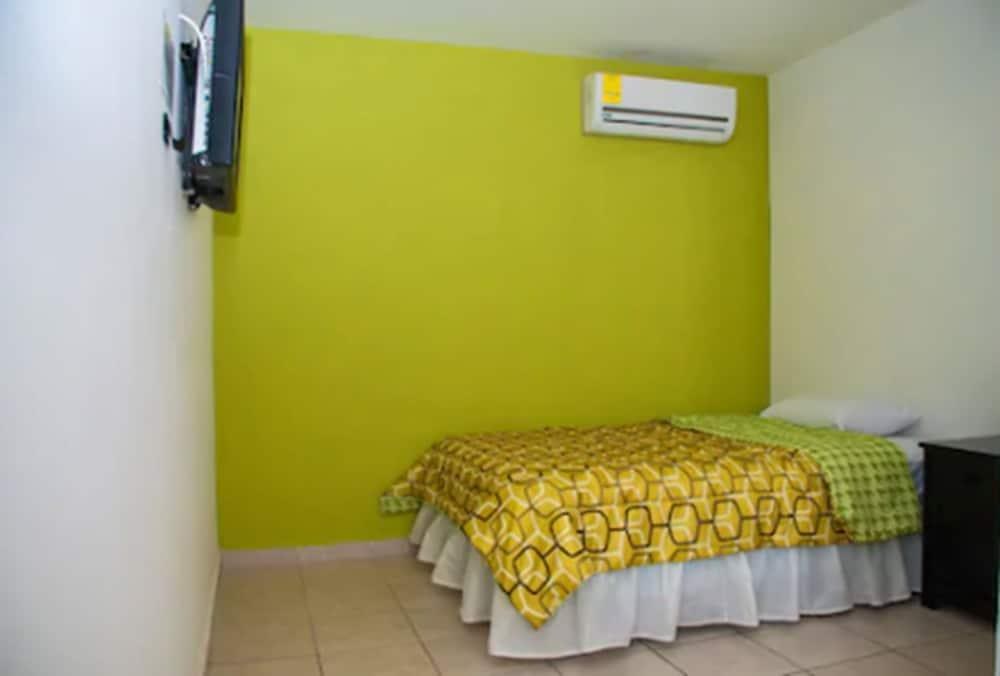 HOTEL BUGAMBILIA photo 2