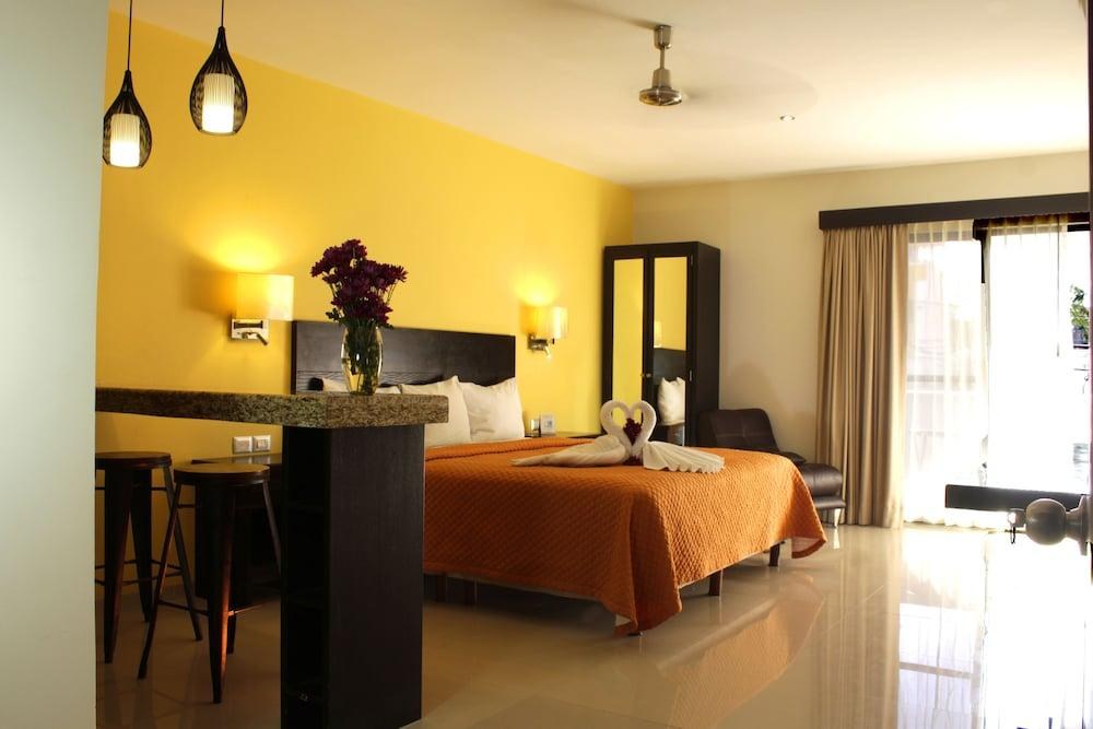 Hotel Nautilus photo 2
