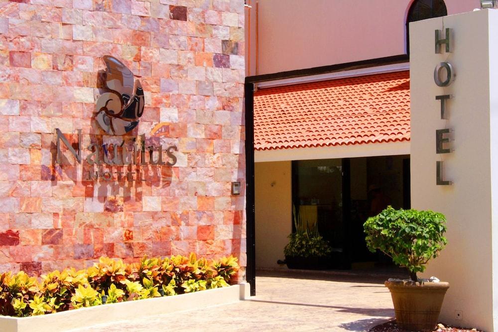 Hotel Nautilus photo 3