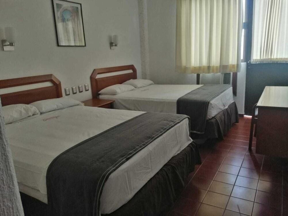 Hotel Candilejas Playa photo 1