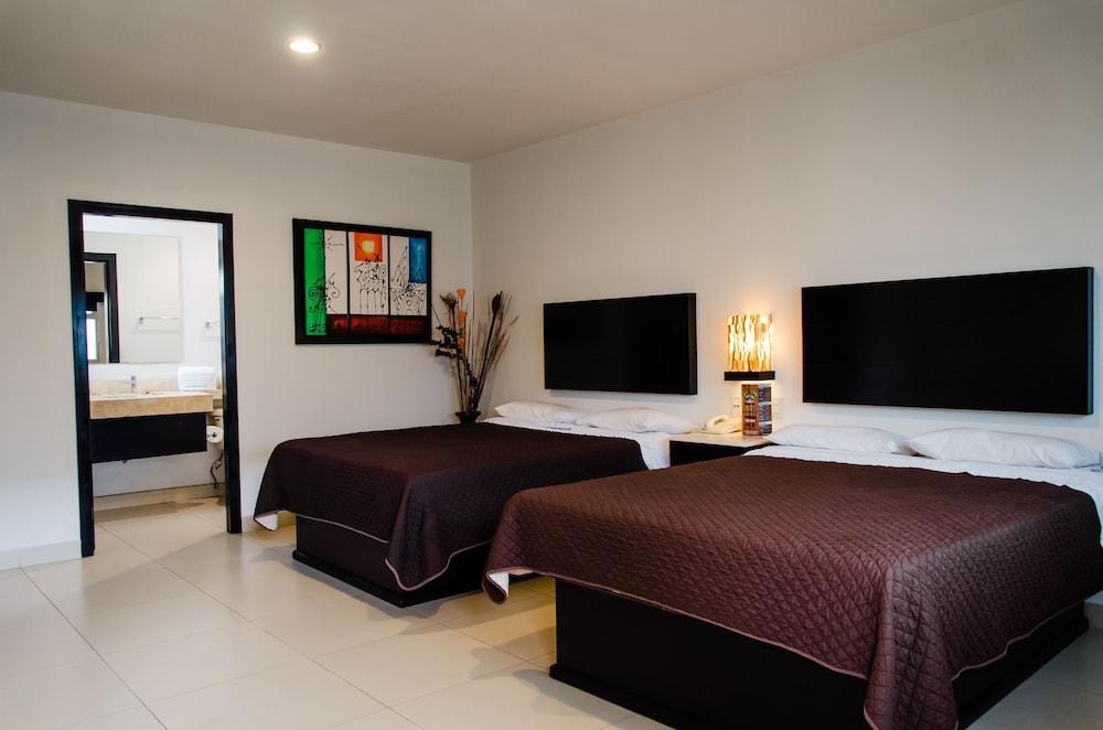 Hotel Velario photo 4