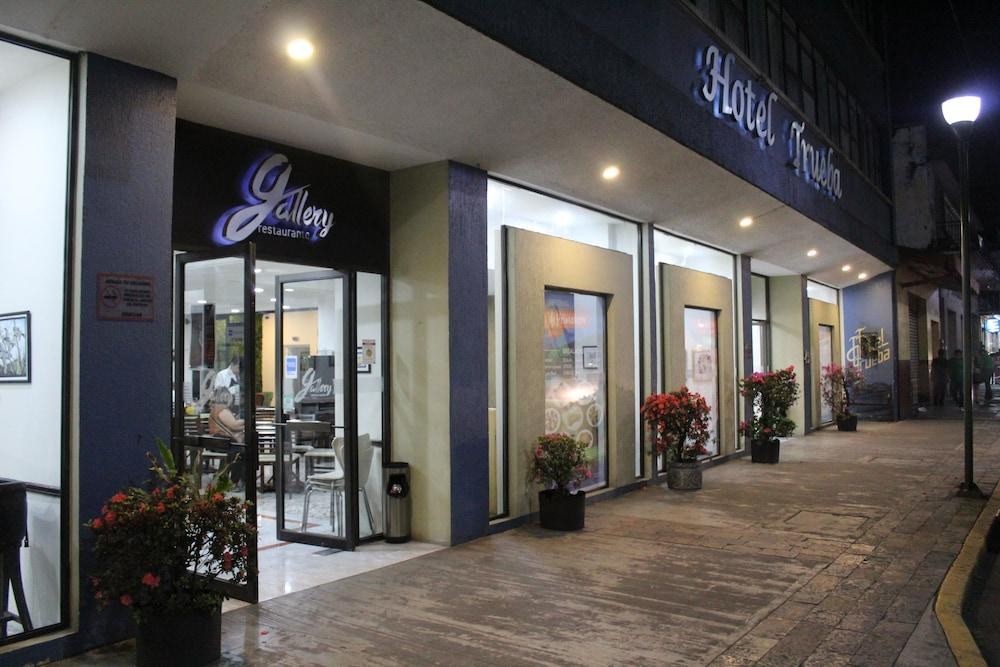 Hotel Trueba photo 4