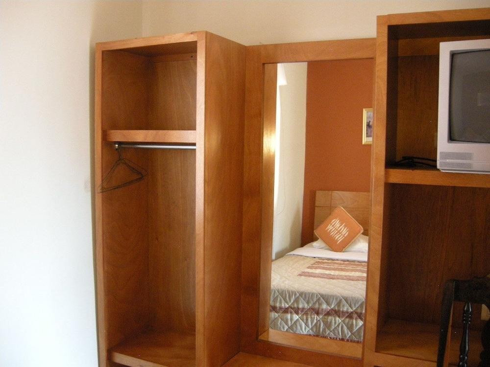 Hotel Posada Real photo 2