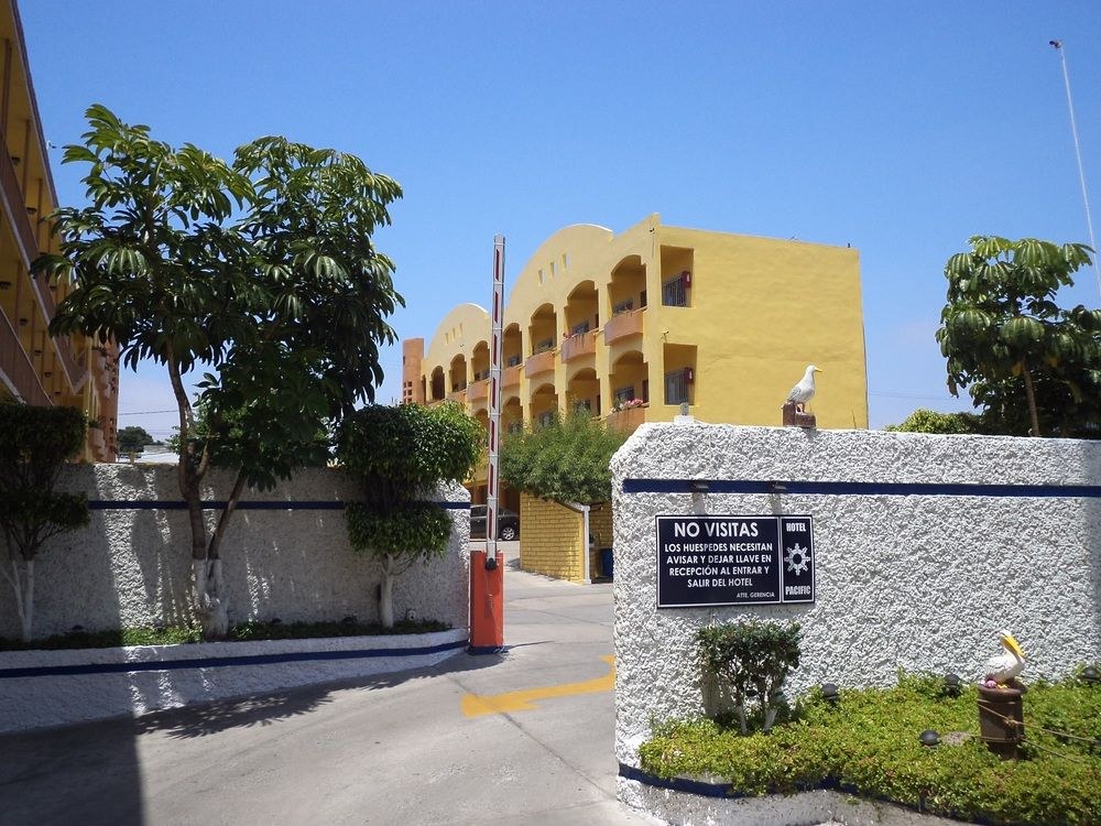 Hotel Pacific photo 1