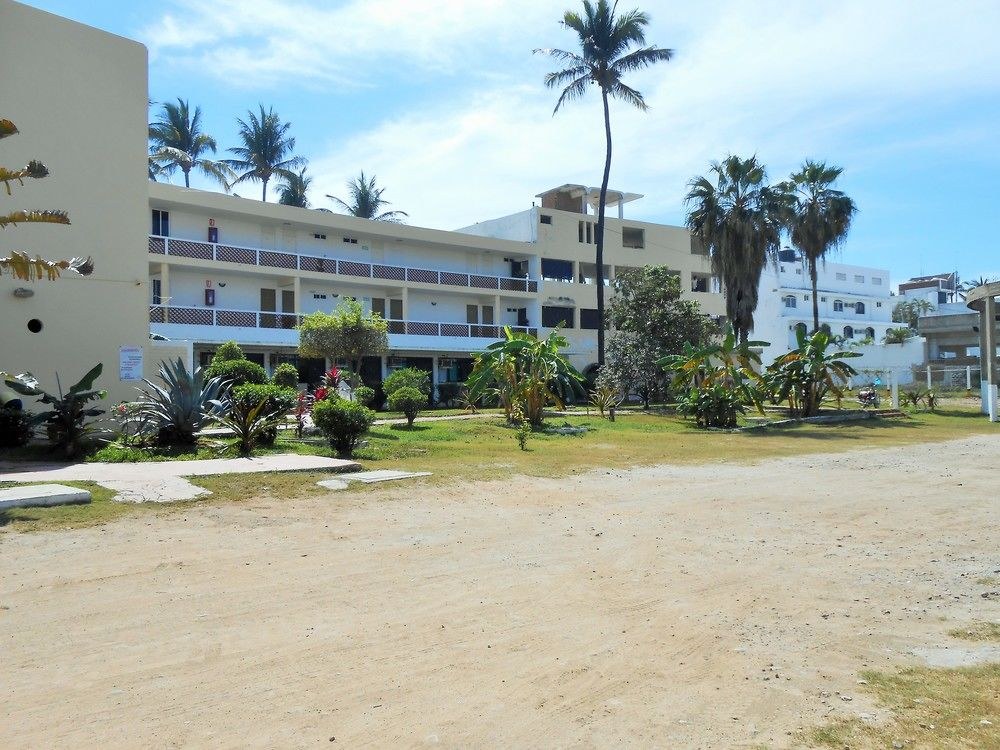 Hotel Las Jacarandas photo 1