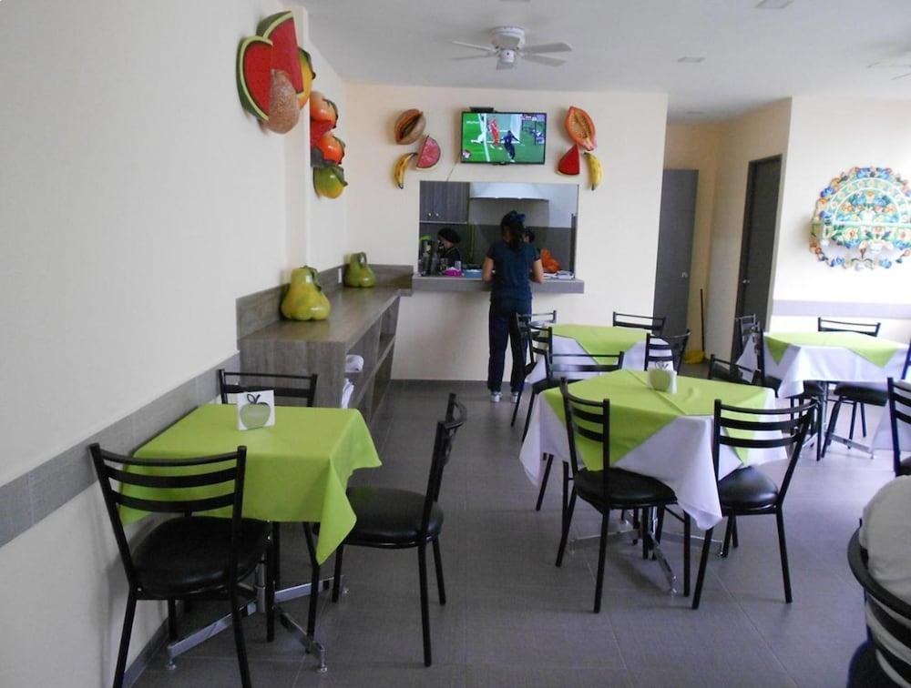 Hotel Dharma photo 4