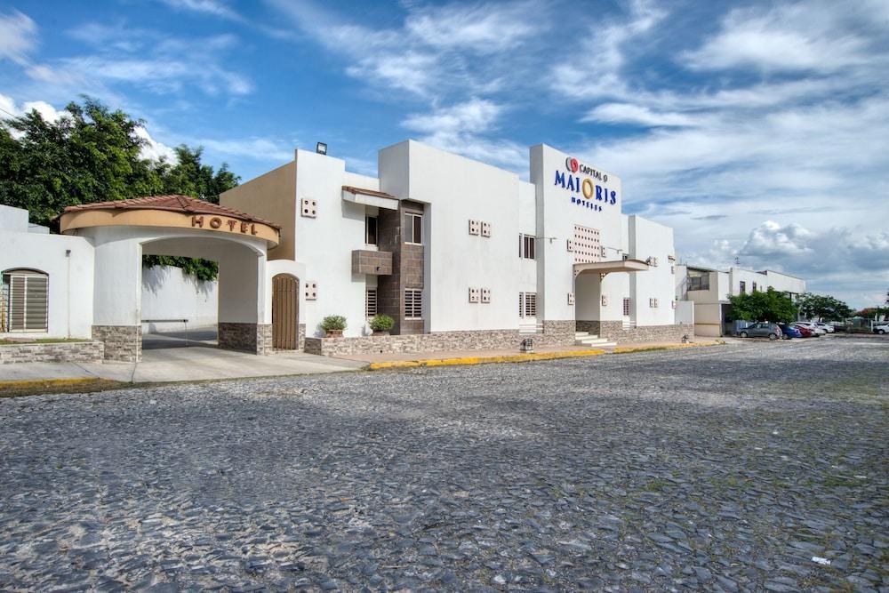Hotel Maioris Guadalajara photo 2