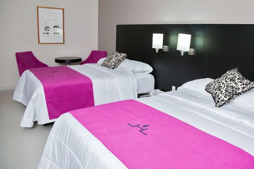 Hoteles Haus photo 2