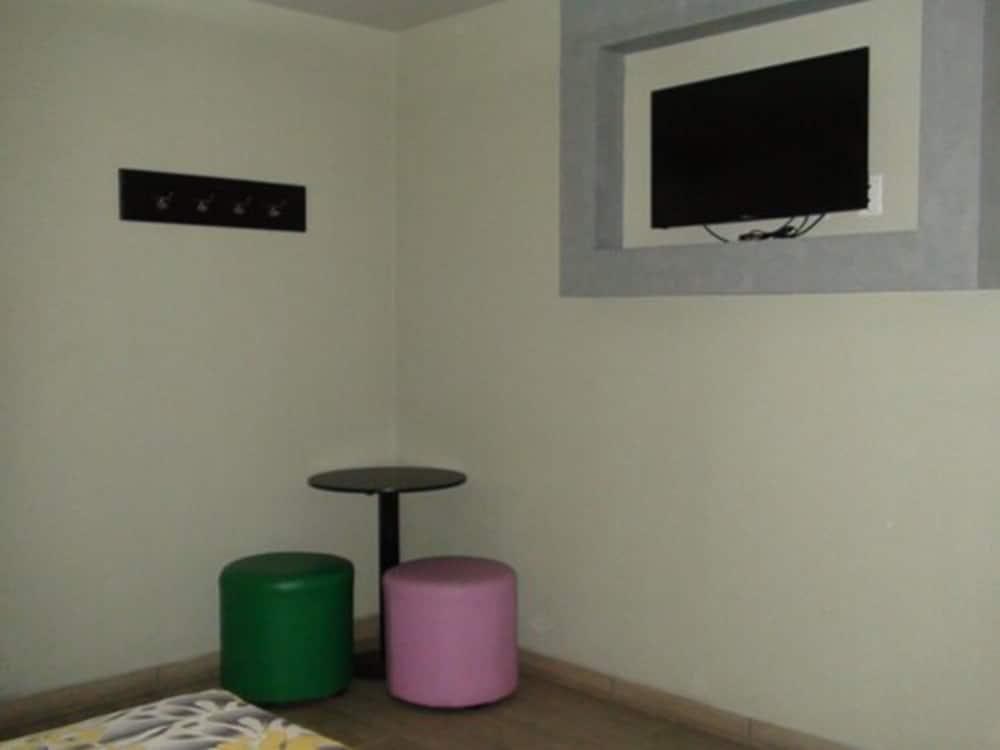 Hotel & Villas 7 photo 2