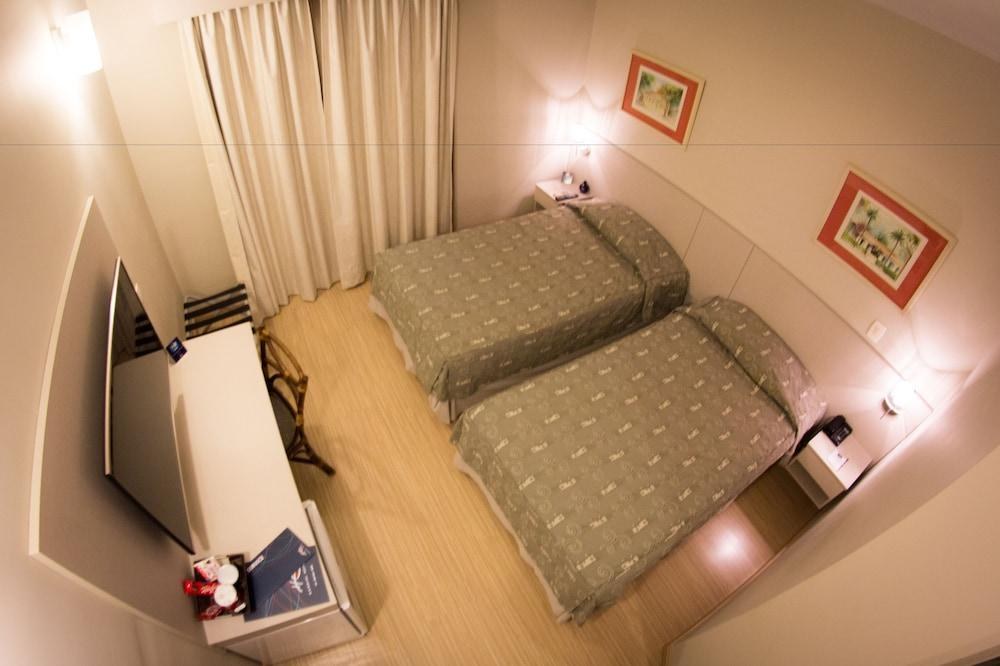 Gandini Hotel photo 2