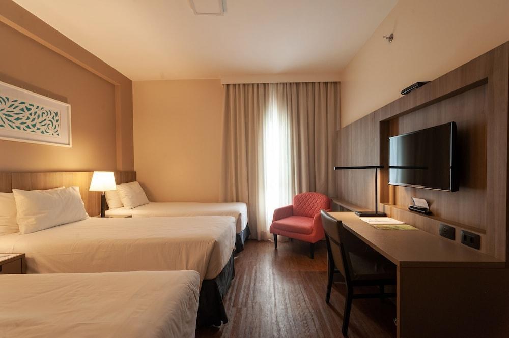 Radisson Hotel Anapolis photo 2