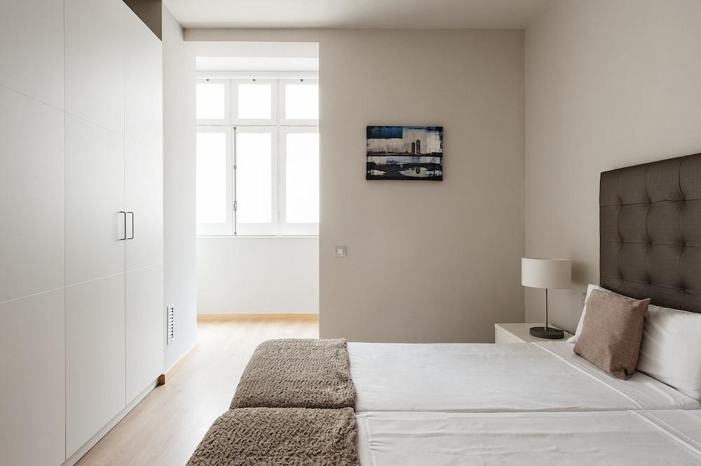The Corner Apartments by Aspasios photo 4