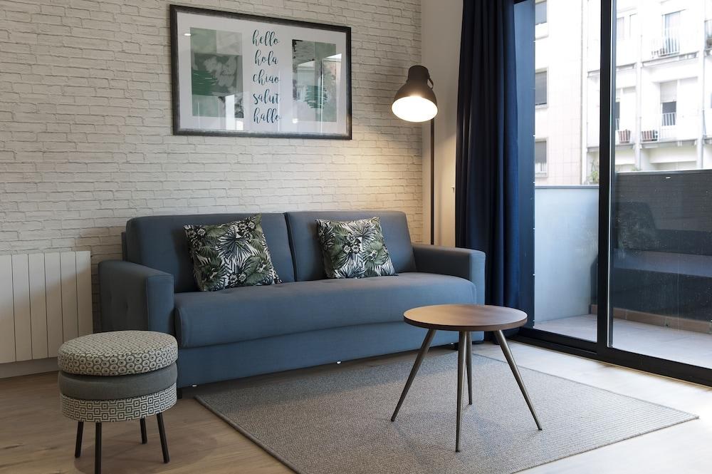 MH Apartments Sant Pau photo 4