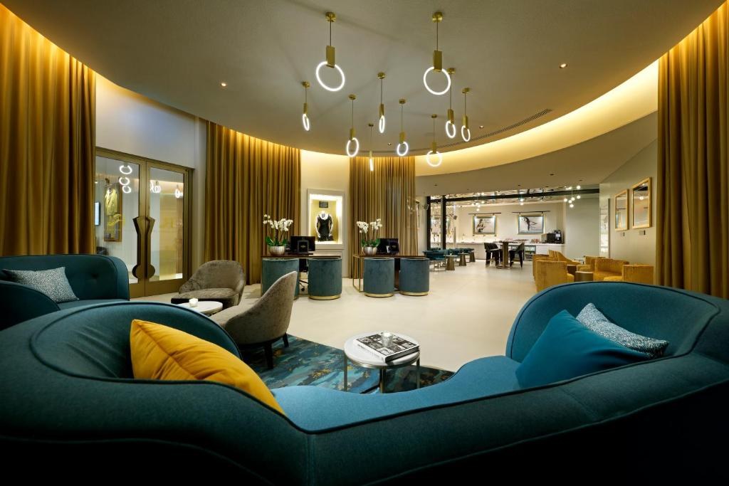 The Cumberland London
