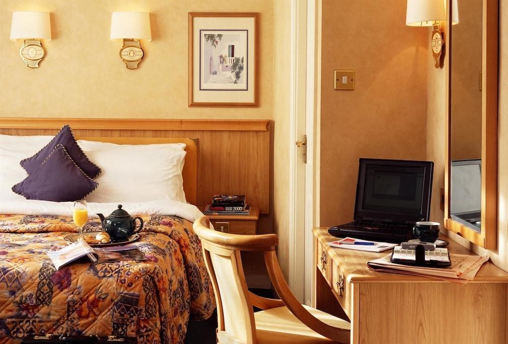 Berjaya Eden Park London Hotel photo 4