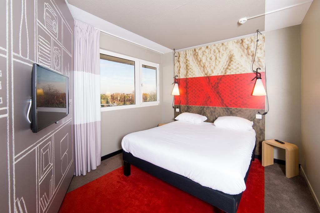 IBIS TOULOUSE PURPAN photo 1