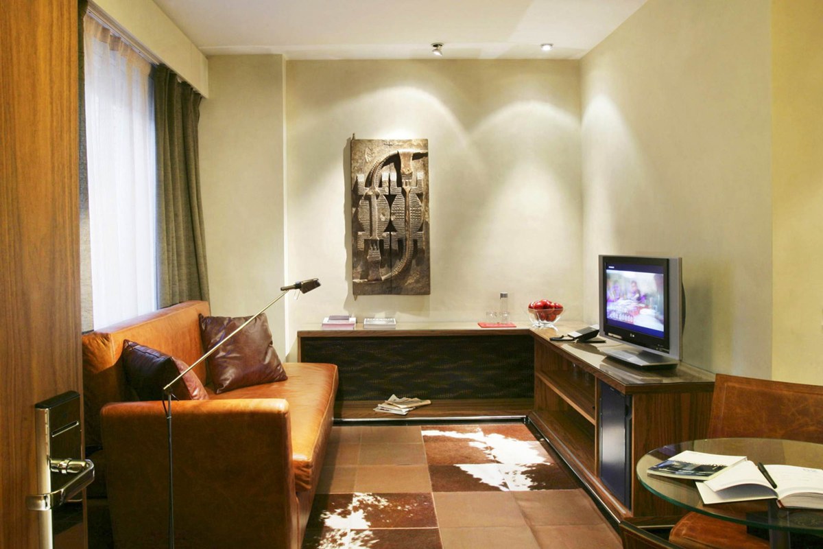 GRAN DERBY SUITE photo 4