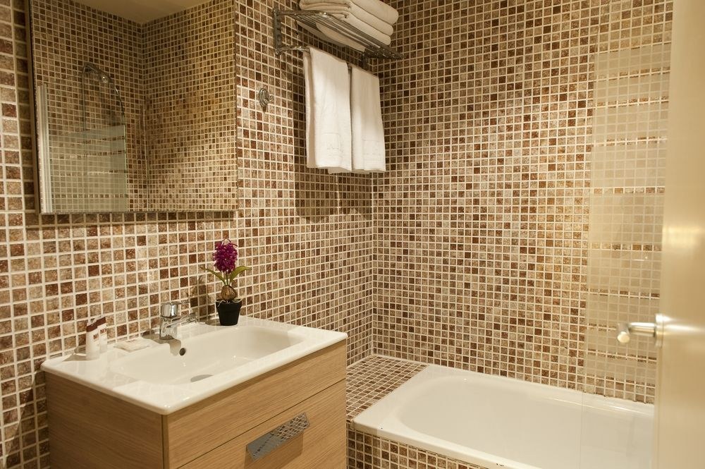 MH APARTMENTS RAMBLAS photo 2