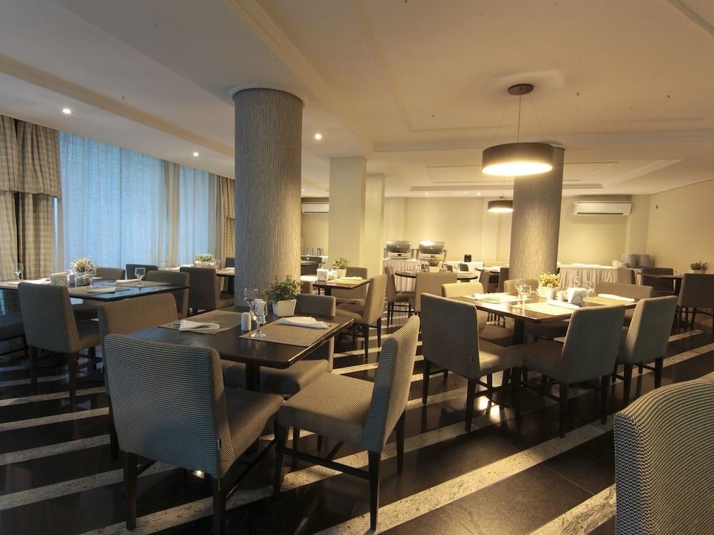 HOTEL SERRANO photo 2