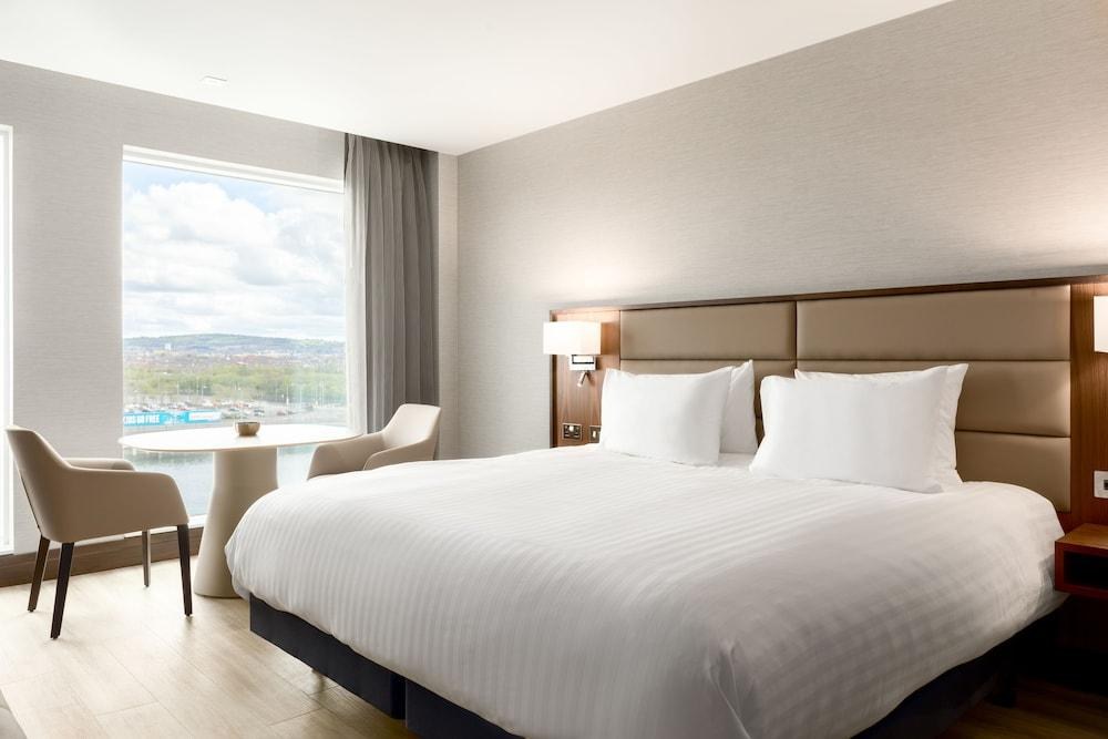 AC HOTEL BELFAST photo 2