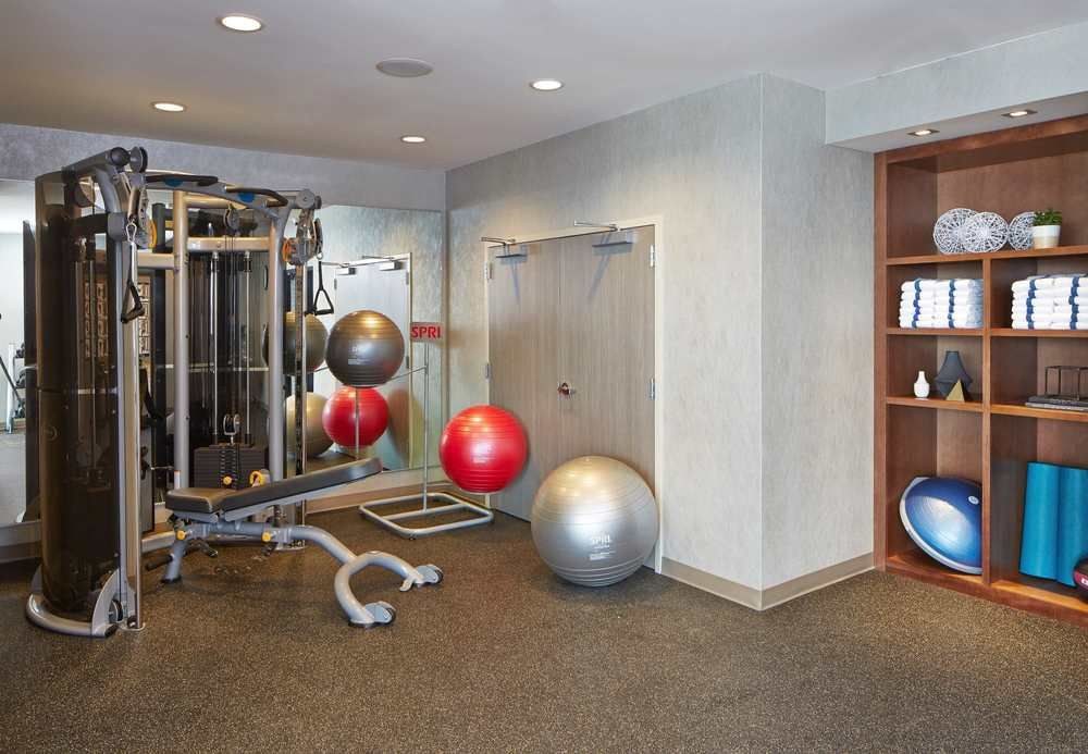 AC HOTEL DES MOINES EAST VILLAGE photo 2