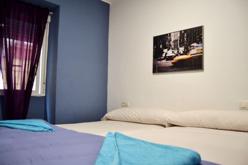 MARQUÉS DE GUADIARO 1 APARTAMENTOS photo 4