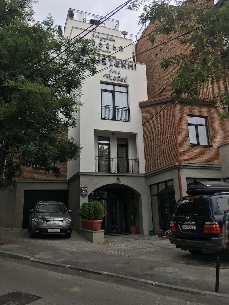 METEKHI LINE HOTEL photo 2