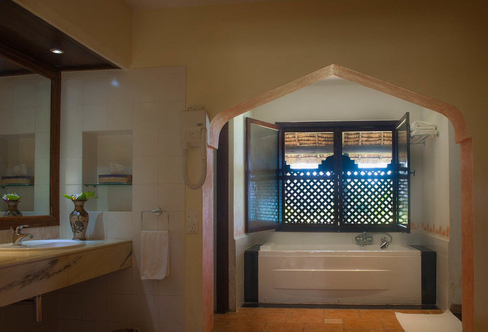 Amani Beach Hotel