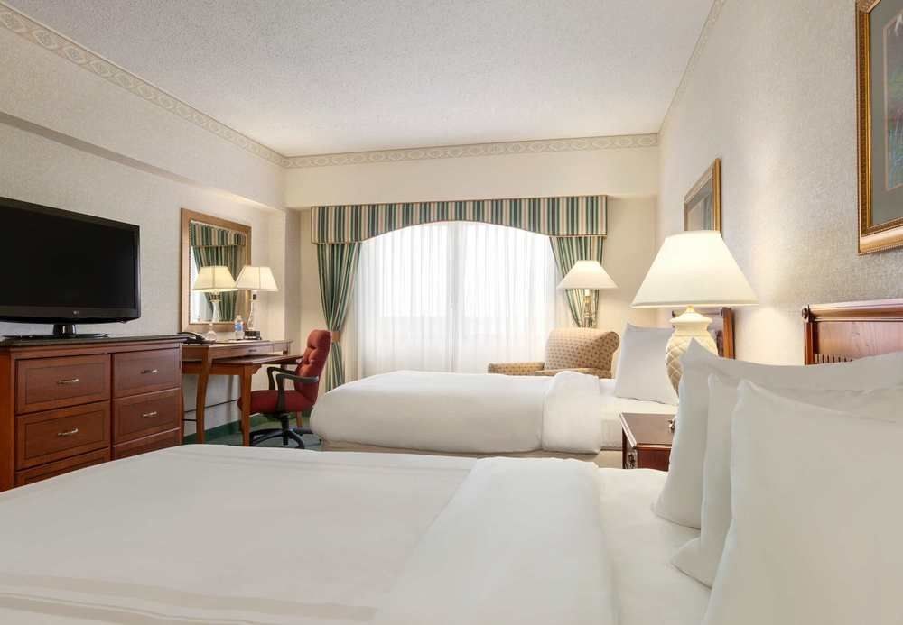 CEDAR RAPIDS MARRIOTT photo 3