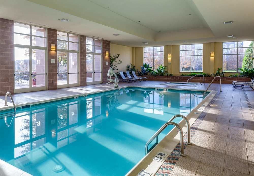 Hilton Charlotte Airport photo 2