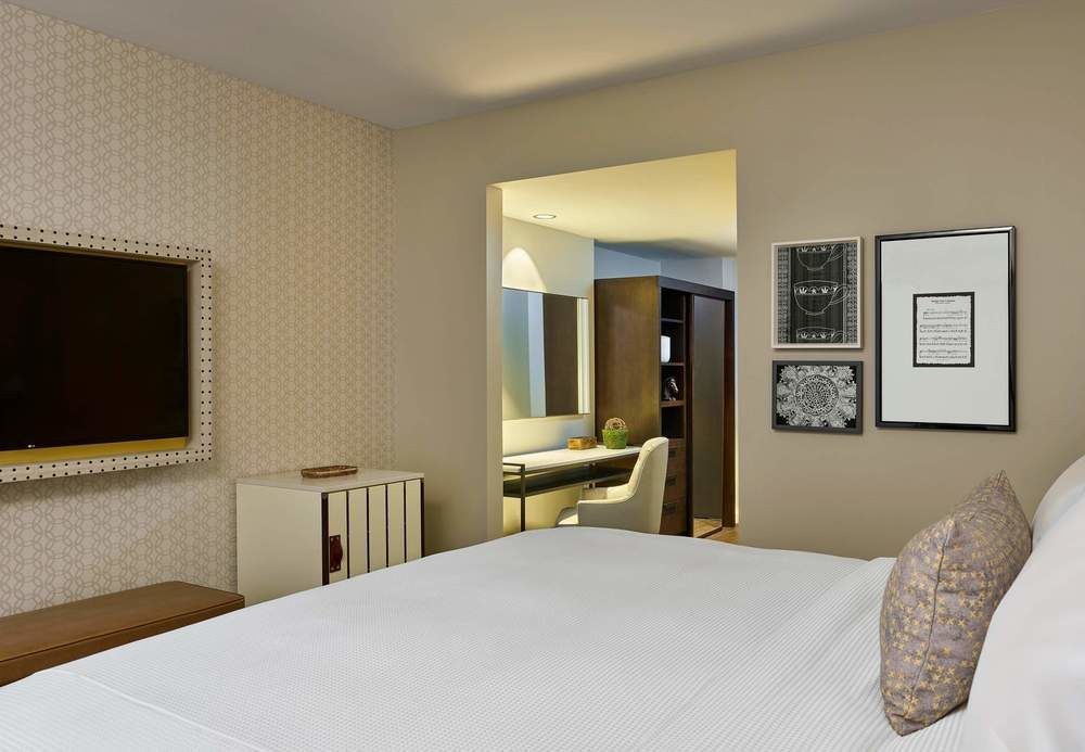 THE HOTEL AT AVALON, AUTOGRAPH COLLECTION